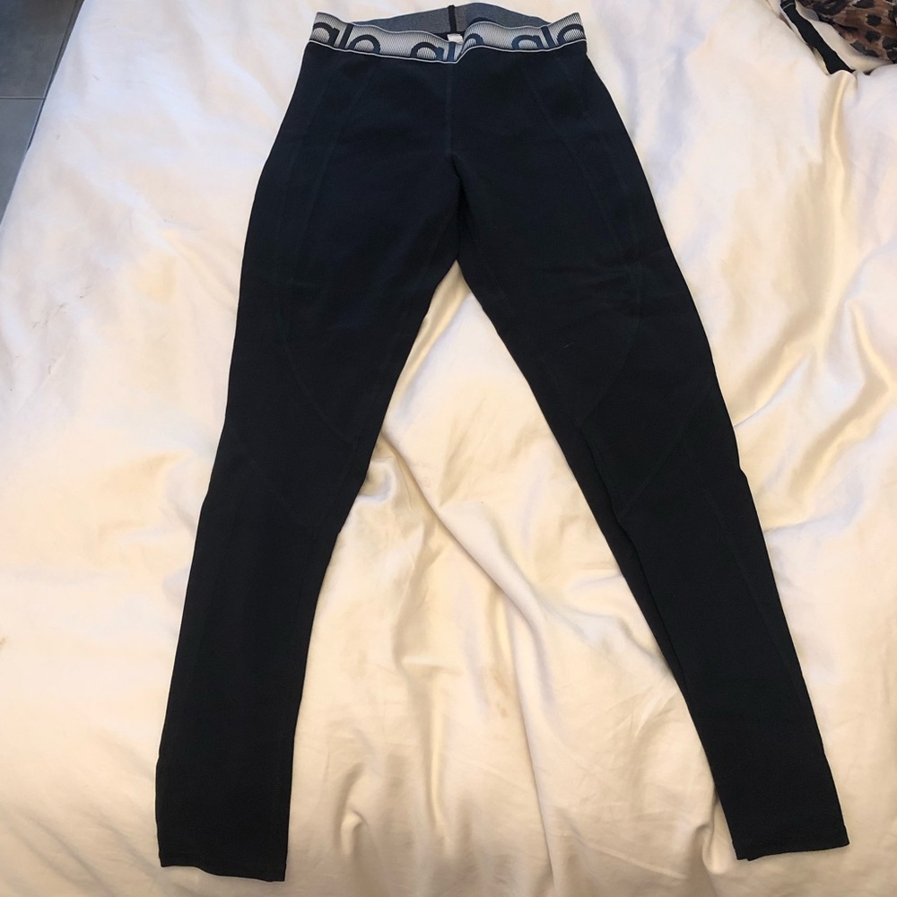 Alo Yoga Leggings, size Medium